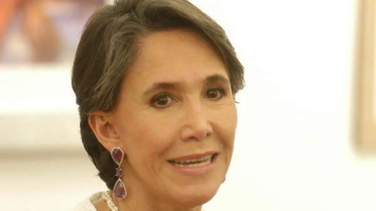 FLORINDA MEZA